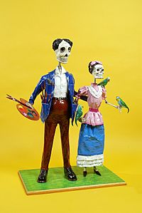 Archivo:The Childrens Museum of Indianapolis - Kahlo Rivera Day of the Dead sculptures - Linares