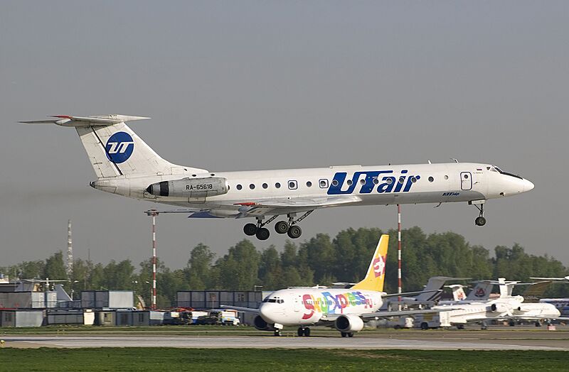 Tupolev Tu-134 (UTair) RA-65618 (3192795777)