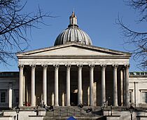 Archivo:UCL 3 Wilkins building (32410942845)