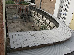 Archivo:Vista aérea del Frontón Beti-Jai (Madrid)