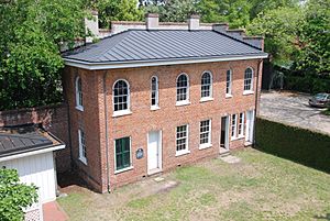 Archivo:Bellamy Mansion Slave Quarters