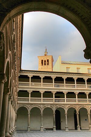 Archivo:Convento de San Pedro Mártir- 03