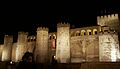 Fachada Aljafería nocturna