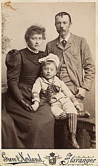 Archivo:Familieportrett av Arne og Hulda Garborg (5181355596)