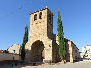 Archivo:Iglesia de San Sebastián, Mohedas de la Jara 01
