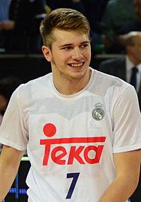 Archivo:Luka Doncic 2016 (cropped)