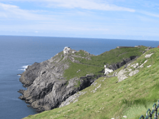 Mizen head ireland.png