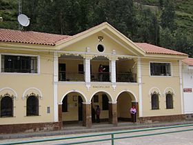 Municipalidad Distrital de Chavín de Huantar 14122009.JPG