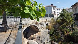 Puente sobre la garganta de Galín Gómez