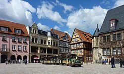 Archivo:Quedlinburg Touristenzügle