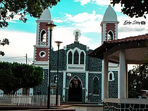 Archivo:Santuario Virgen del Carmen