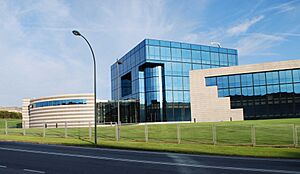 Archivo:Sede de inditex arteixo