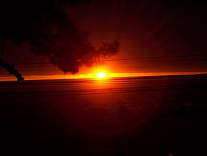 Archivo:Sunset at El Quisco