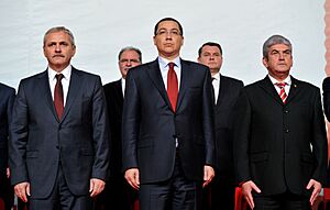 Archivo:Victor Ponta si Liviu Dragnea la Liga Alesilor Locali ai PSD, Palatul Parlamentului (10775970515)