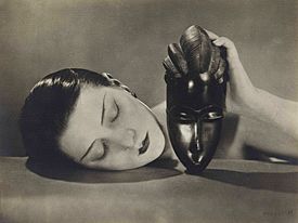 Archivo:'Noire et Blanche' by Man Ray, 1926