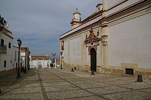 Archivo:2007.10.03 029 Iglesia Las Cabezas de San Juan Spain