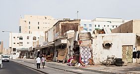 Al Ahmed St, Doha, Catar, 2013-08-06, DD 01