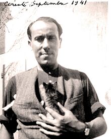 Céreste R. C. et son chat 1941.jpg