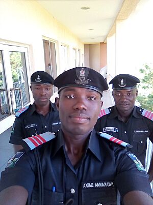 Archivo:CAdets Of Nigeria Police Academy