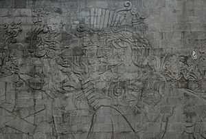 Archivo:Detalle de Quetzalcoatl, el Dios Pájaro-Serpiente 