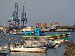 Barcos en el Puerto de Yibuti.