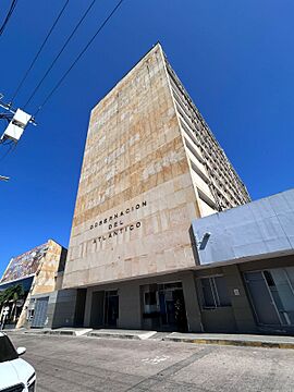 Archivo:EdificioGobernaciondelAtlántico-20250130