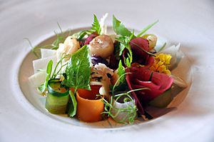 Archivo:Flickr - cyclonebill - Marv med syltede grøntsager