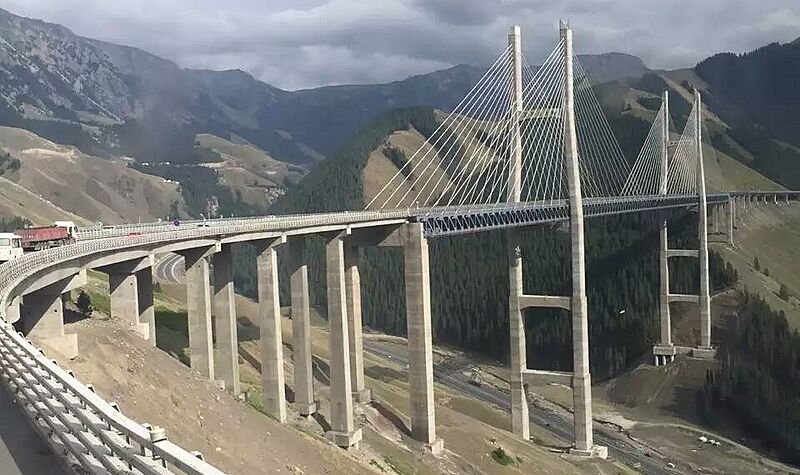 Guozigou Bridge crop