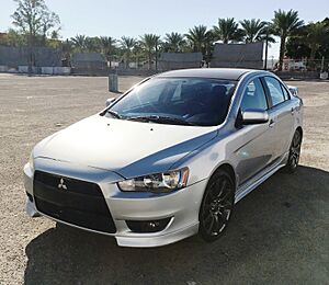 Archivo:Lancer2009-2
