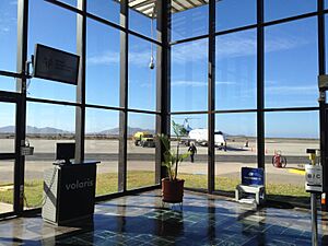 Archivo:Los Mochis Airport (8623062847)