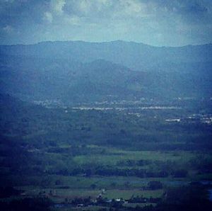 Archivo:Mountains of Gurabo, Puerto Rico