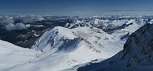 Archivo:Pico Zamburria en invierno