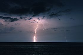 Relampago del catatumbo observado desde bachaquero-3.jpg