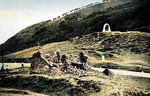 Archivo:Ruinas de la capilla de San Salvador de Ibañeta hacia 1934
