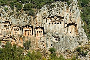 Archivo:Turkey.ancient.tombs