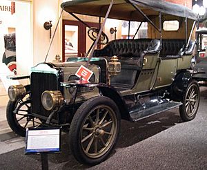 Archivo:1909 White