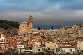 Castillo de Paracuellos de Jiloca, Zaragoza, España, 2018-01-03, DD 03.jpg