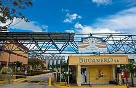 Archivo:Cervecería Bucanero SA