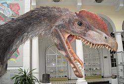Archivo:Dilophosaurus wetherilli 2