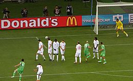 Archivo:England Algeria World Cup 2010