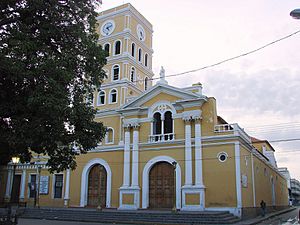 Archivo:Iglesia de Cagua