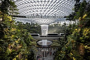 Archivo:Jewel Changi (II)