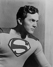 Kirk Alyn as Superman in a publicity still from 1948.jpg
