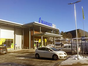 Archivo:Klaukkala S-Market 05