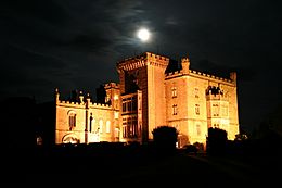 Archivo:Markree-castle-by-night-2
