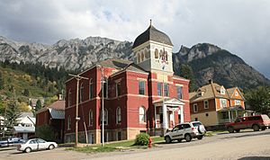 Archivo:Ouray County CO Court House 1881 2006 01 13