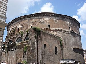 Archivo:Pantheon chiesa, Roma fc02