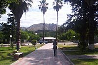 Archivo:Plaza San Agustín en la localidad de San Agustin del Valle Fértil, provincia de San Juan, EAG