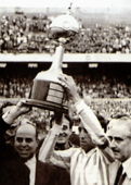 Archivo:Racing Libertadores 67