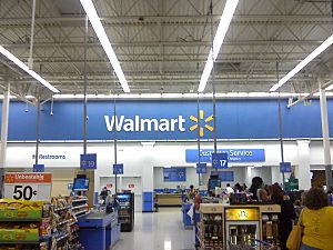 Archivo:Remodeled Walmart